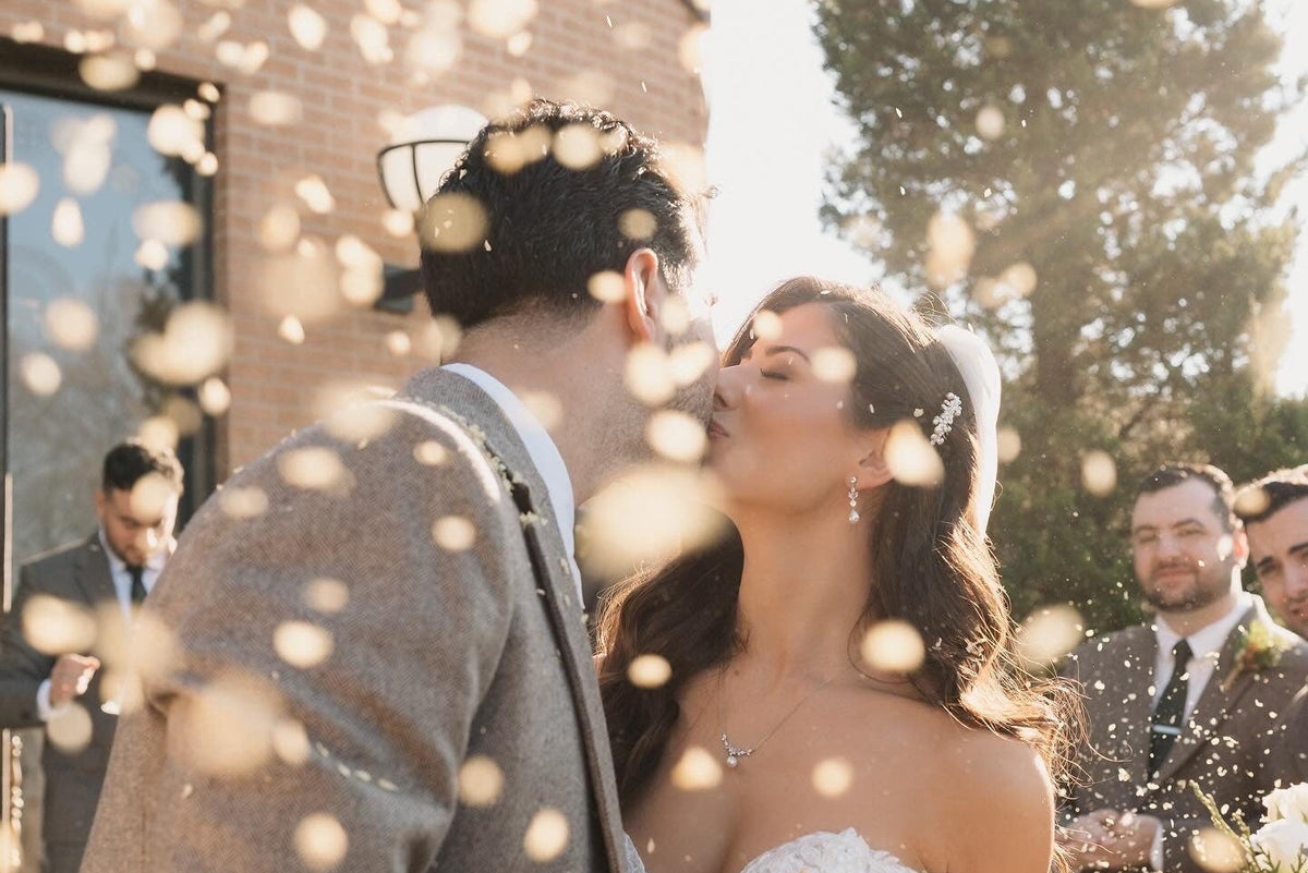 Dried Flower Confetti | Biodegradable Wedding Confetti | Flower Confetti Wedding | Petal Toss | Flower Girl Basket - IVORY JASMINE PETALS
