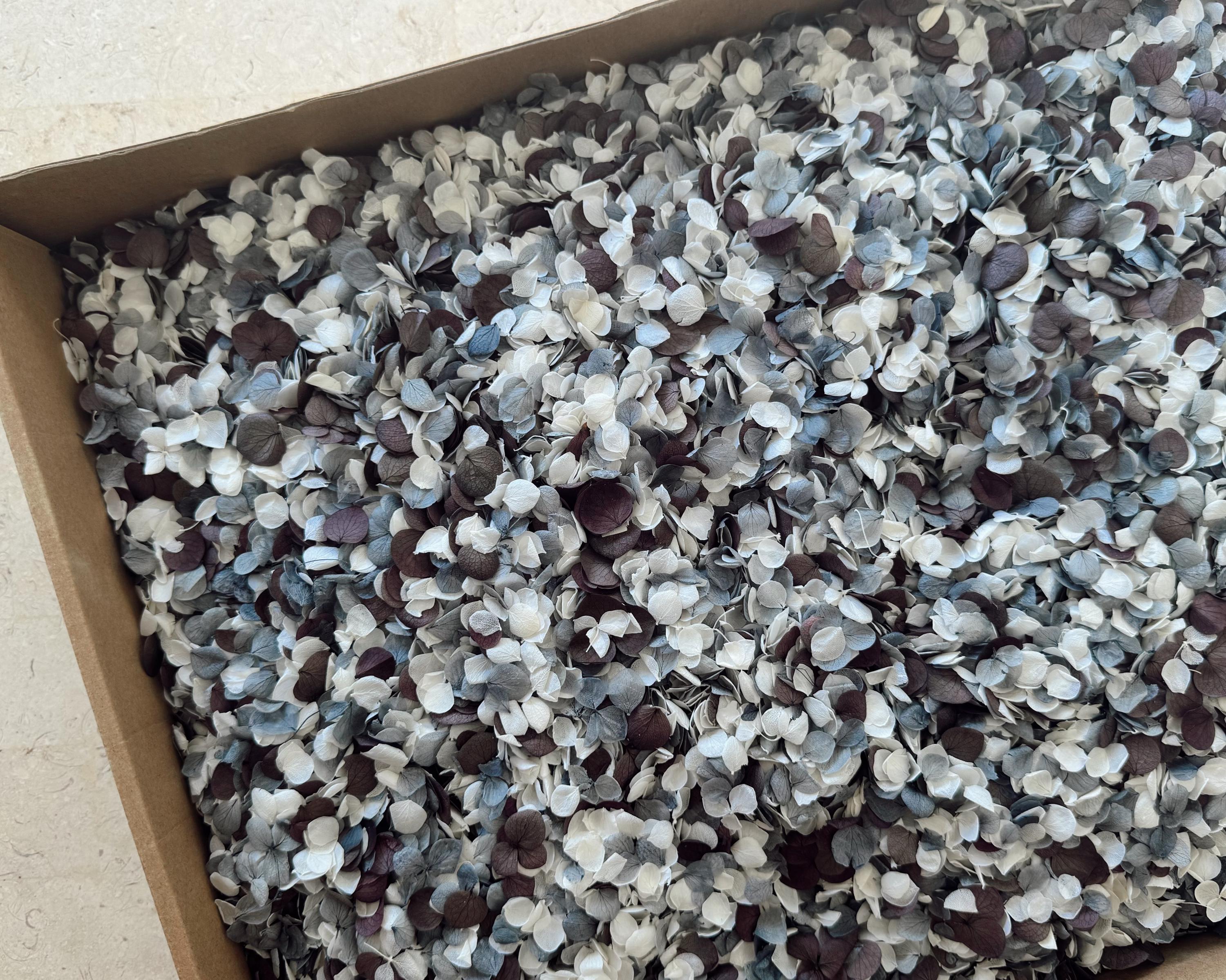 Real Hydrangea Flower Petals | Biodegradable Wedding Confetti